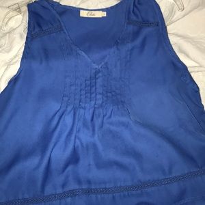 Never worn, cute shirt